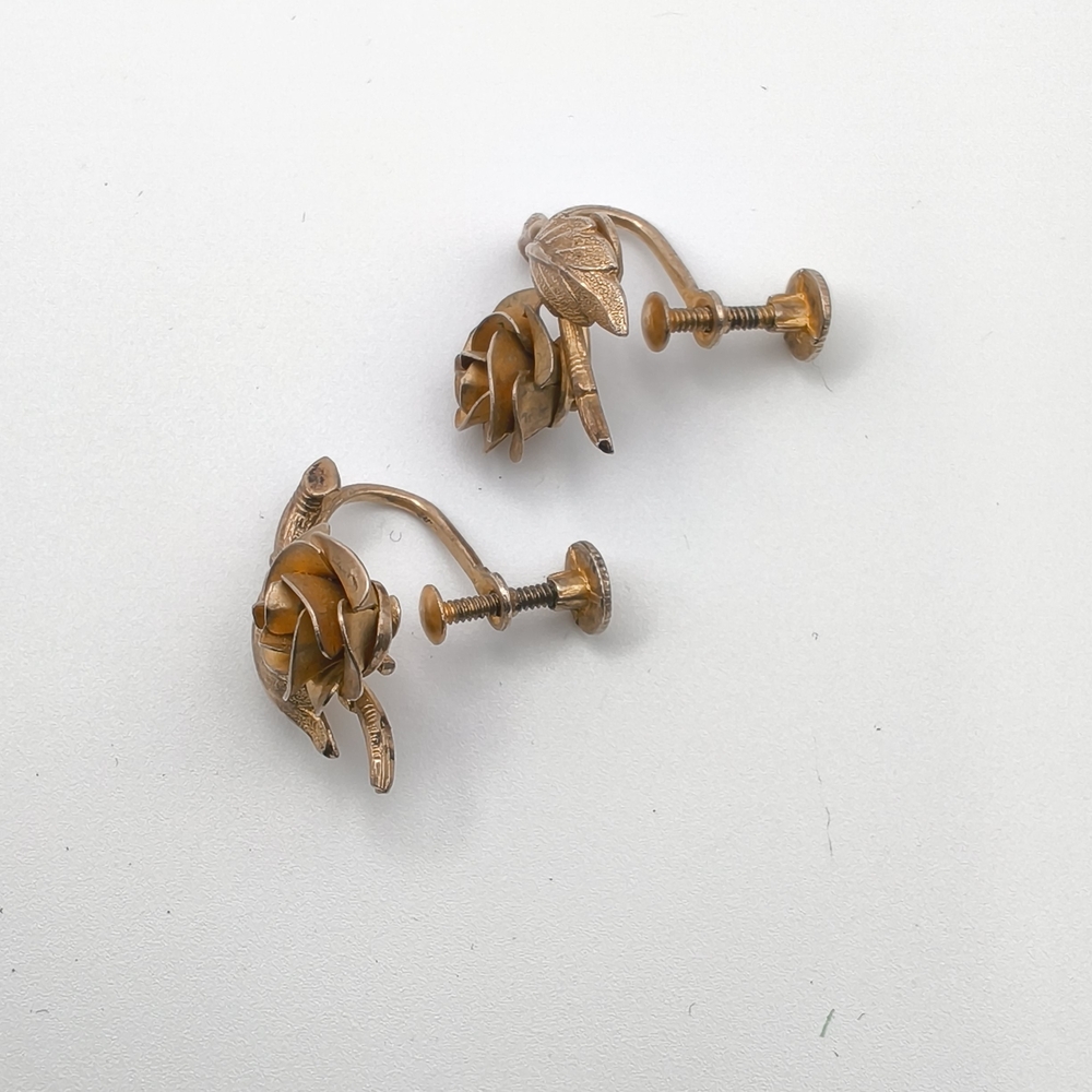Vintage Bond Boyd Rose Screw Back Earrings – Mid Century Floral Design - Picture 3 of 5